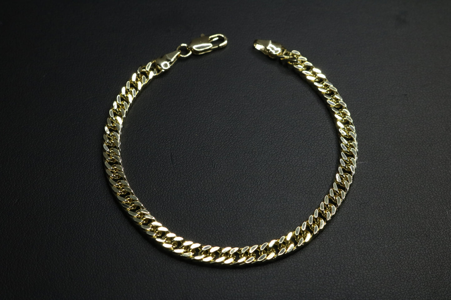 Pulso Barbado Pegado Dorado 5mm 19cm