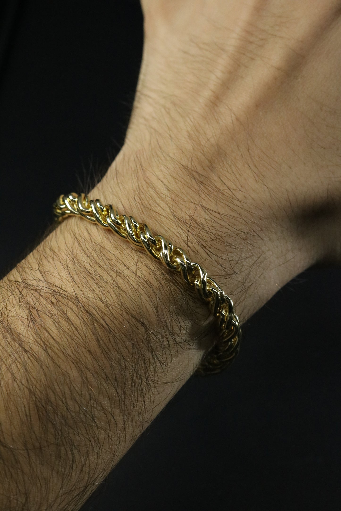 Pulso Espiral Dorado 7mm 19cm