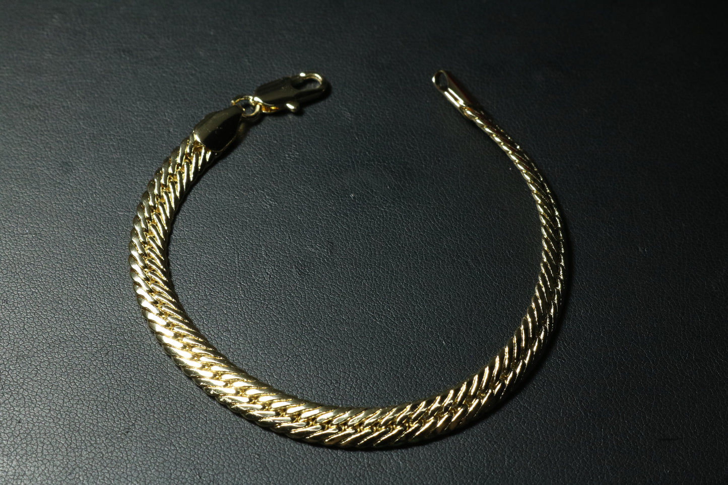 Pulso Barbado Pegado Planchado 7mm 19cm