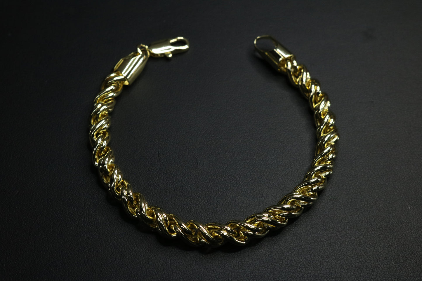 Pulso Espiral Dorado 7mm 19cm