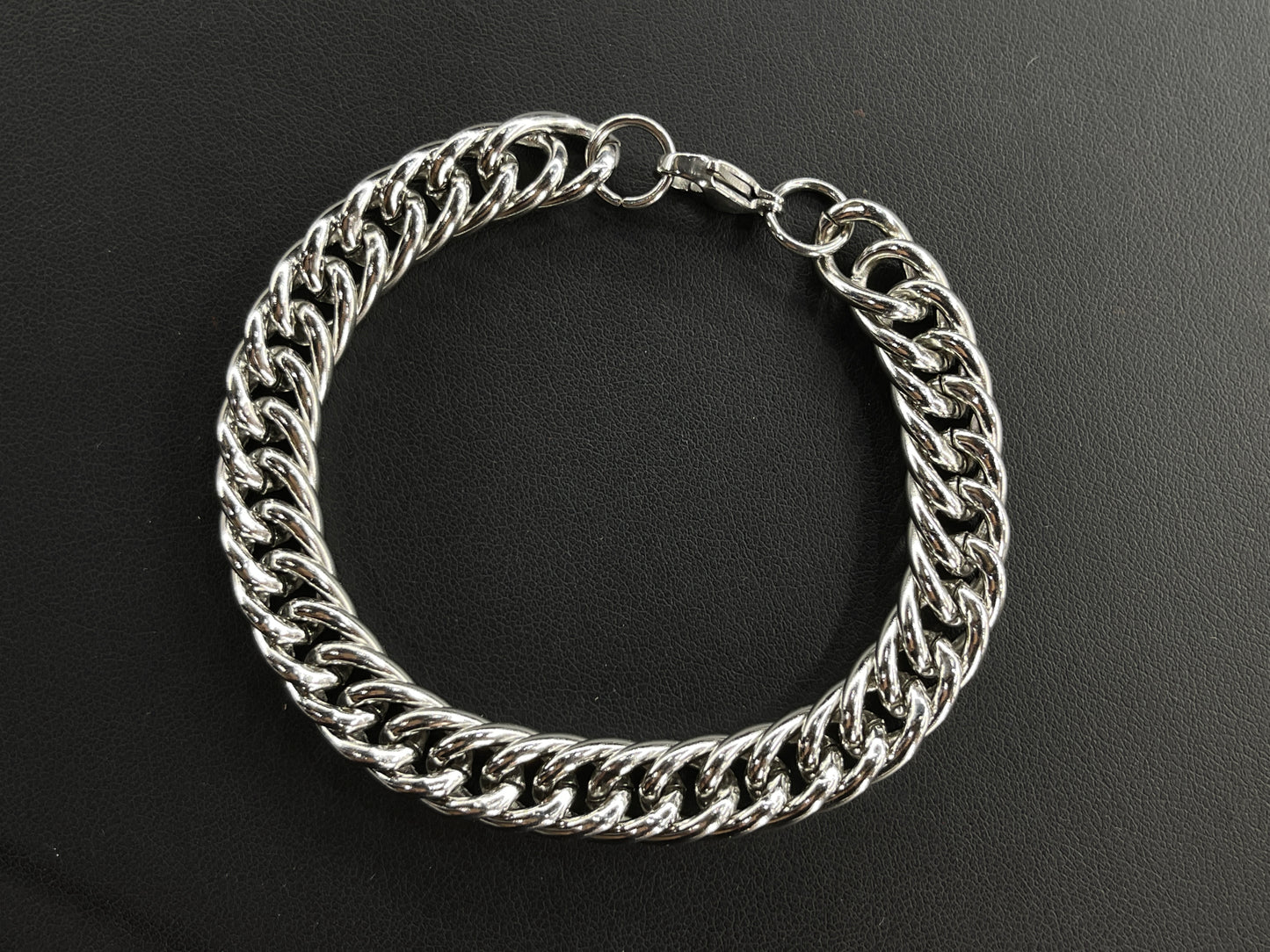 Barbado Pegado Plateado