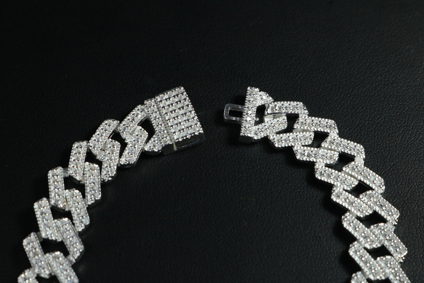 Miami Hex Rombo 12mm ICED OUT Plata .925