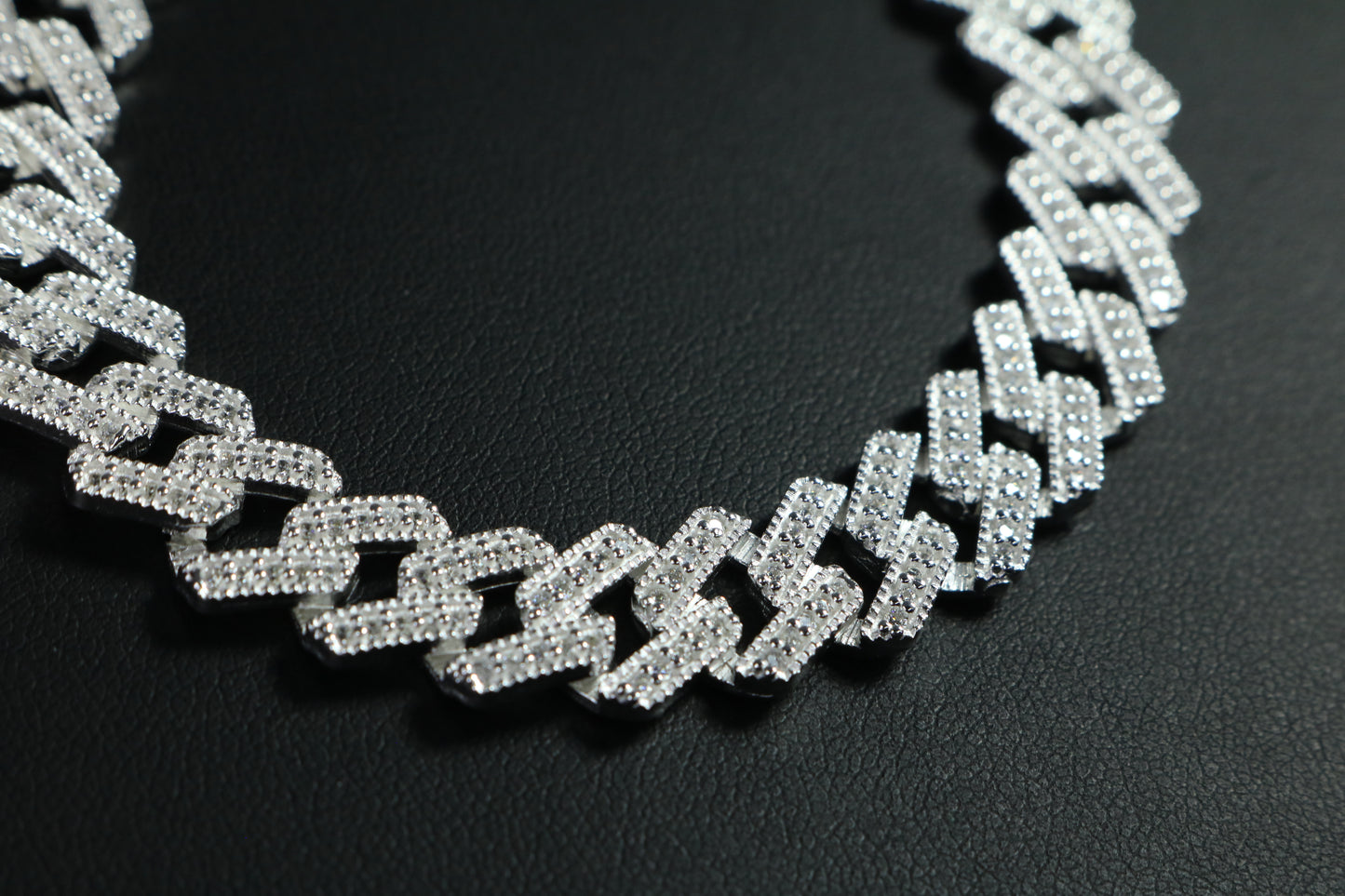 Miami Hex Rombo 12mm ICED OUT Plata .925