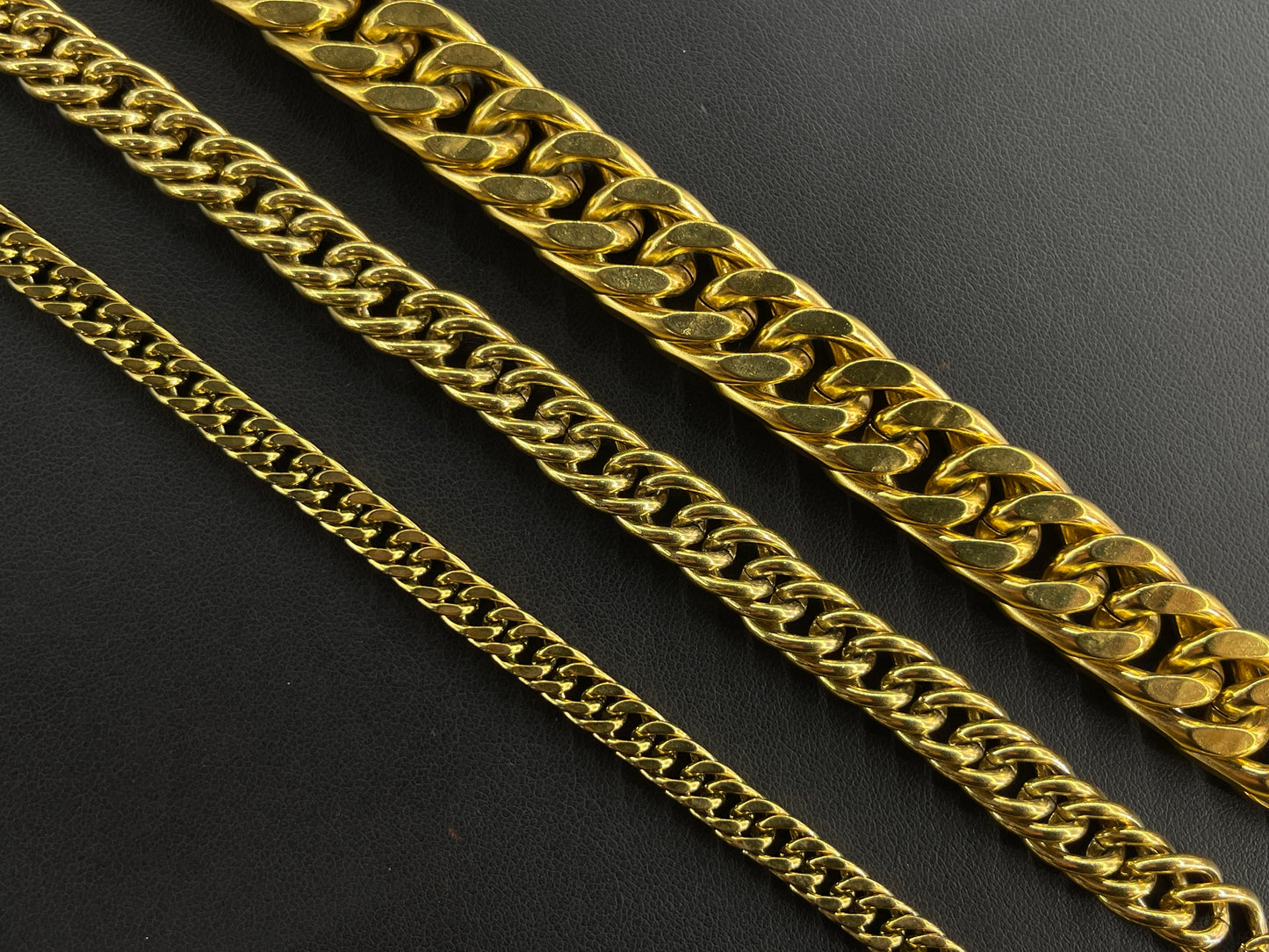 Barbado Pegado Dorado