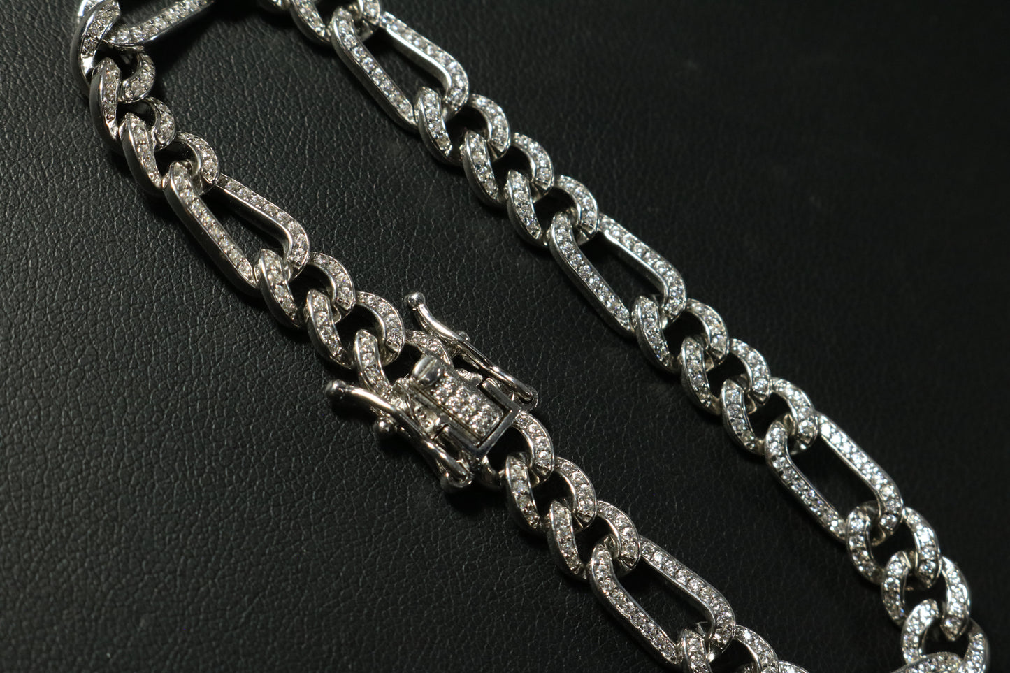 Pulso Cartier ICED Plata .925 8mm 18cm